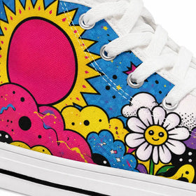Women’s colorful sneakers with oversized daisies